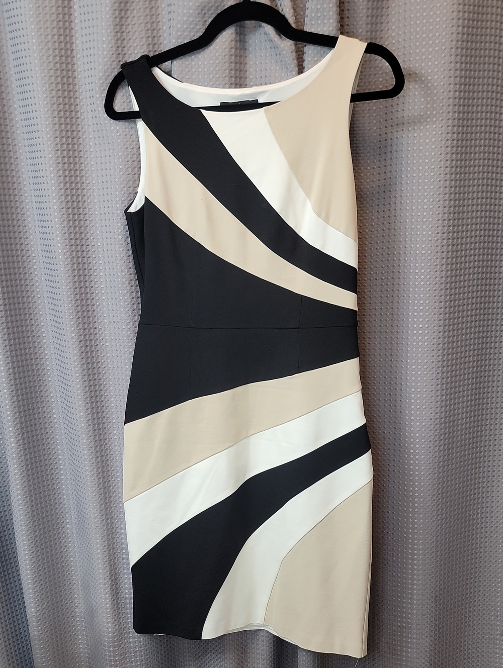 White House Black Market Black, White & Tan Colorblock Sheath Dress Size 4